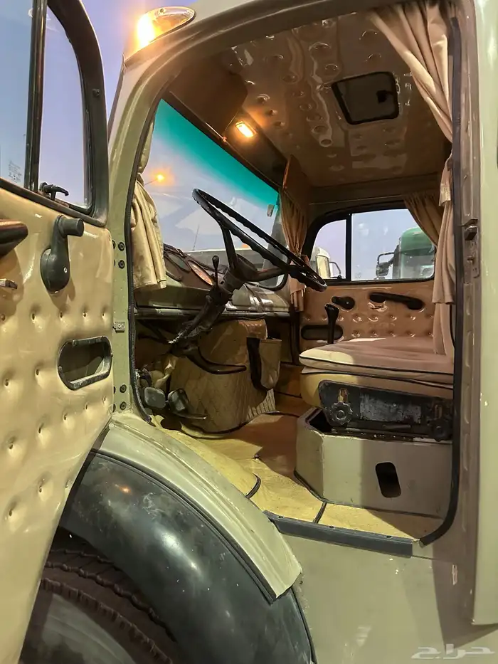 وايت بوز موديل 1982 حجم 2624 5