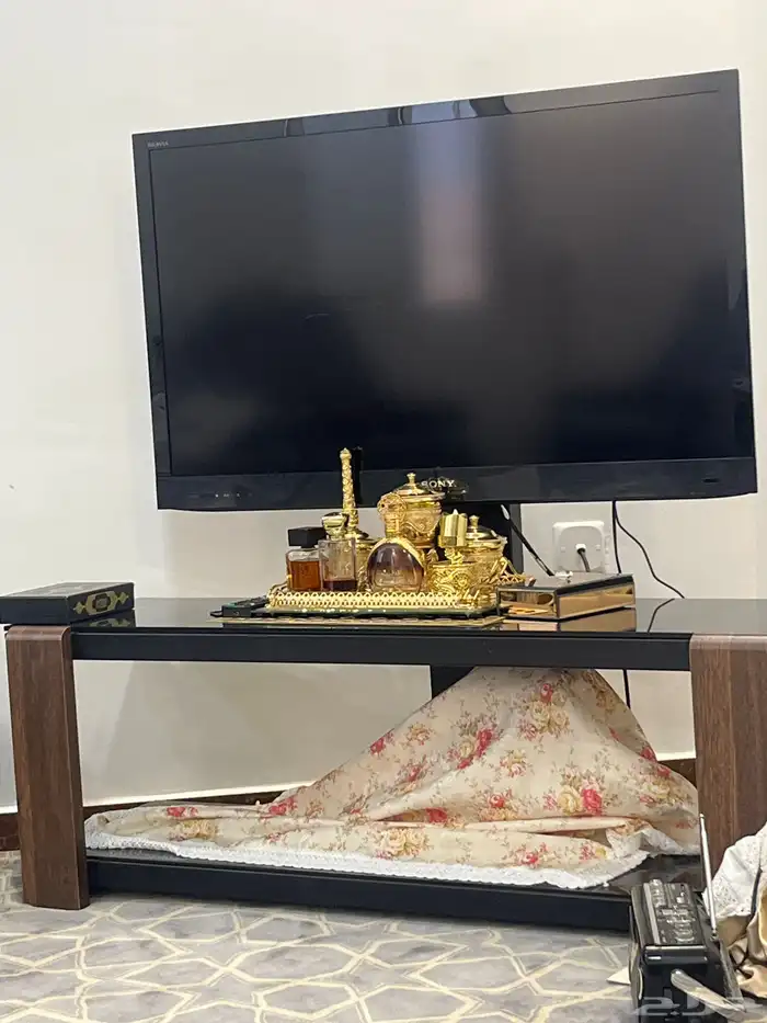طاولات بني محروق وقزاز اسود 6قطع 9