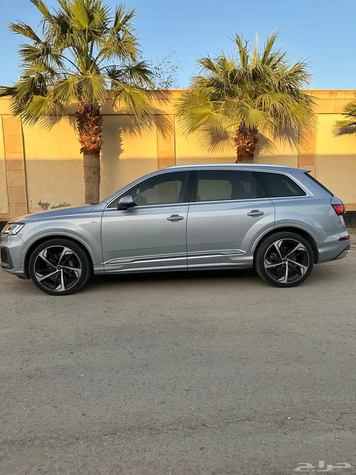 أودي Q7 2020 استخدام شخصي نظيف جدا 5