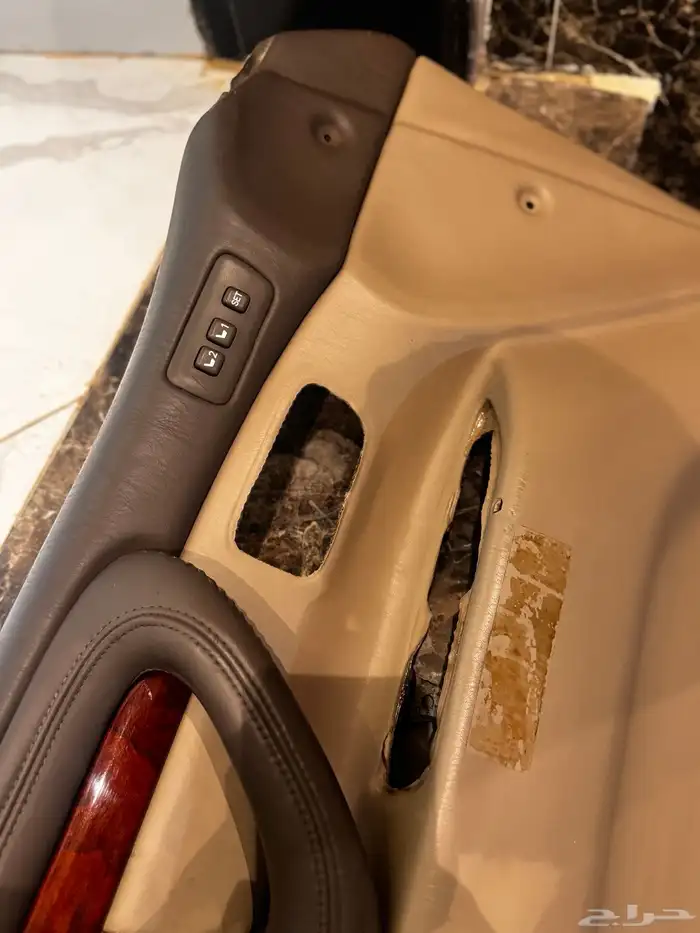ديكور باب سايق vxr ولكزس Lx 1