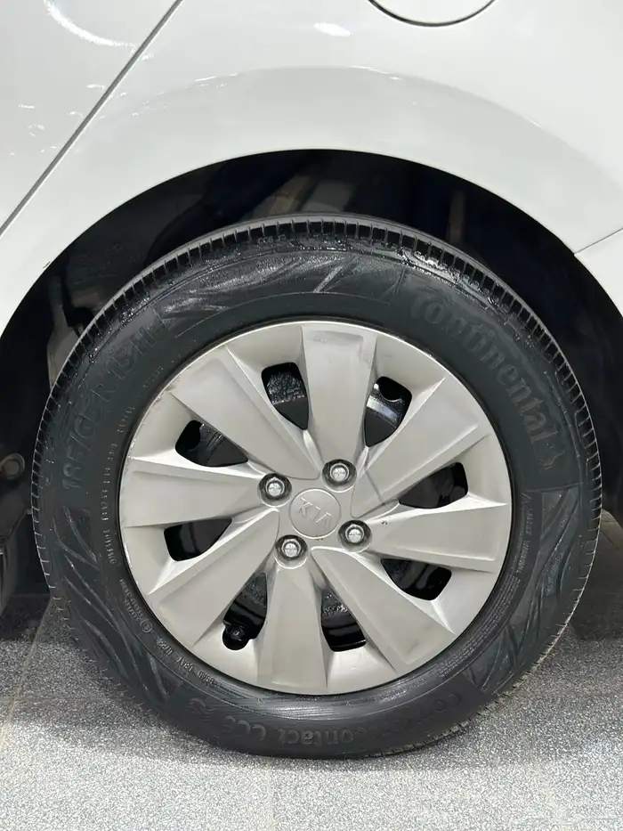 كيا ريو 2019 ستاندر ابيض لدى معرض(عبيد الرشيدي) 18