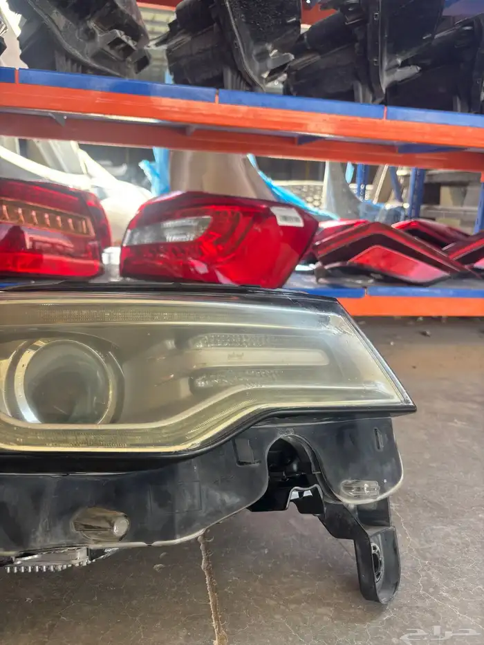 شمعات جراند شيروكي 2014-2015-2016-2017-2018-2019-2020 1