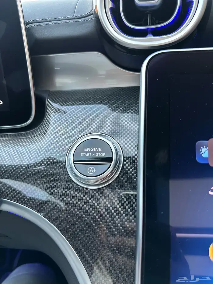 مرسيدس C200 ماشيه 35 الف فقط 2023 بحاله الوكاله 35