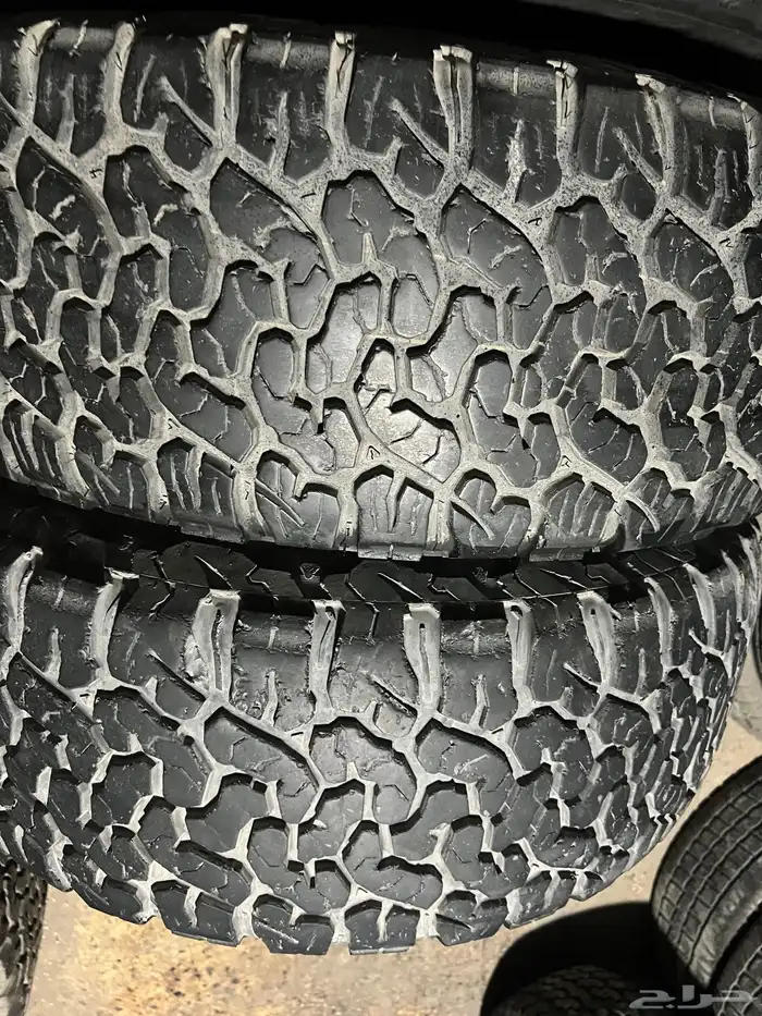 كفرات ود وأي مقاس 285 70 17 1