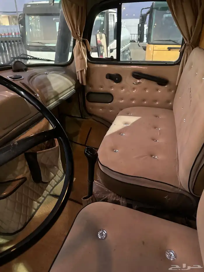 وايت بوز موديل 1982 حجم 2624 6