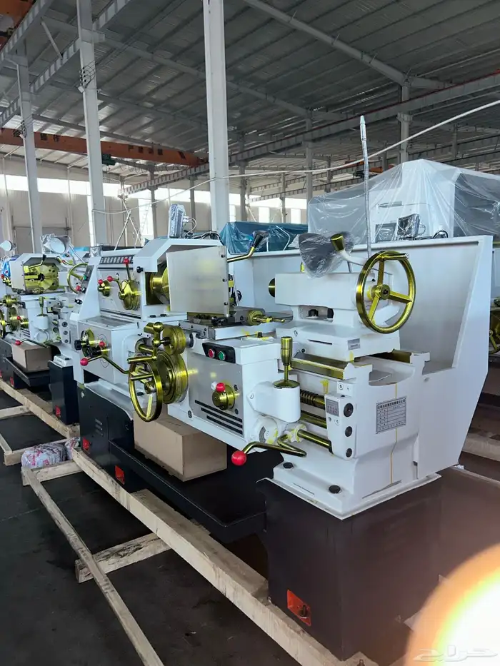 مخرطة CNC عاليه الجودة 5