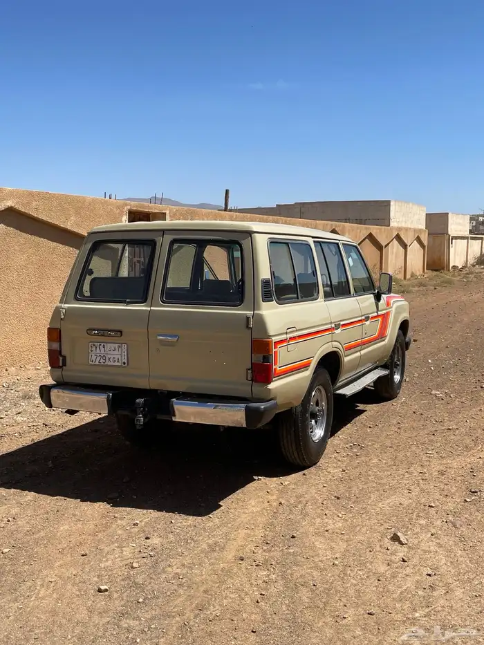 لاند كلوزر 86 مرشوش على نضافه على السوم 9