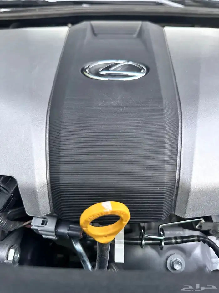 لكزس ES 350 2023 ممشى قليل بحالة الوكالة 90