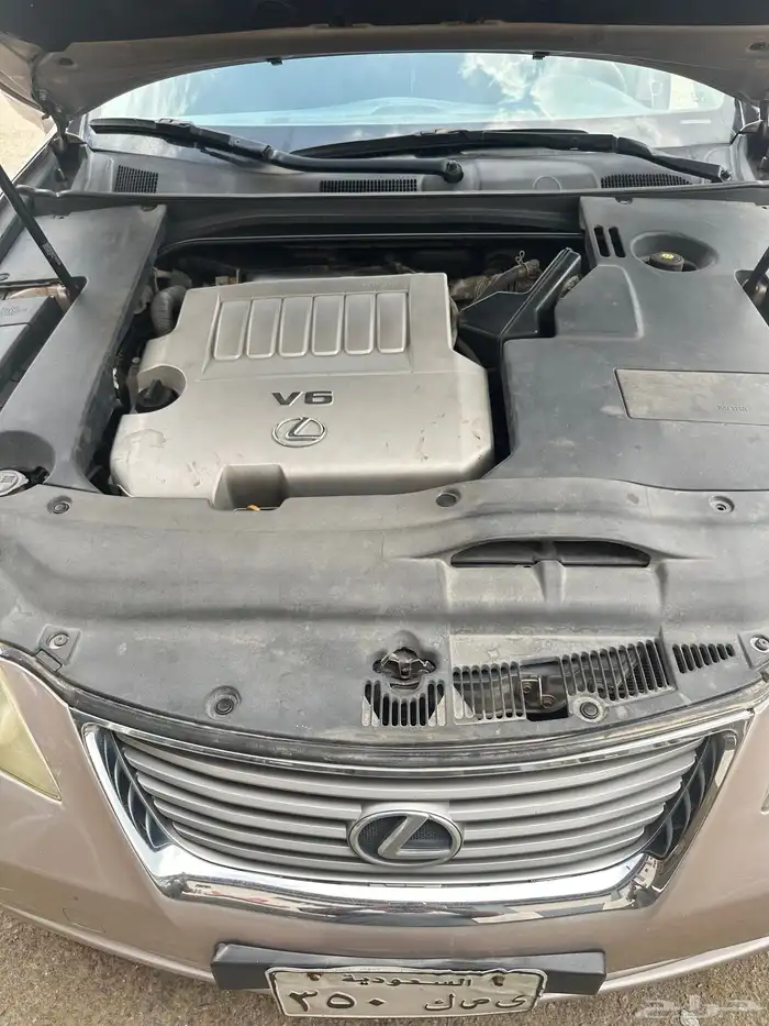 للبيع لكزس ES350 مع لوحة مميزة 15