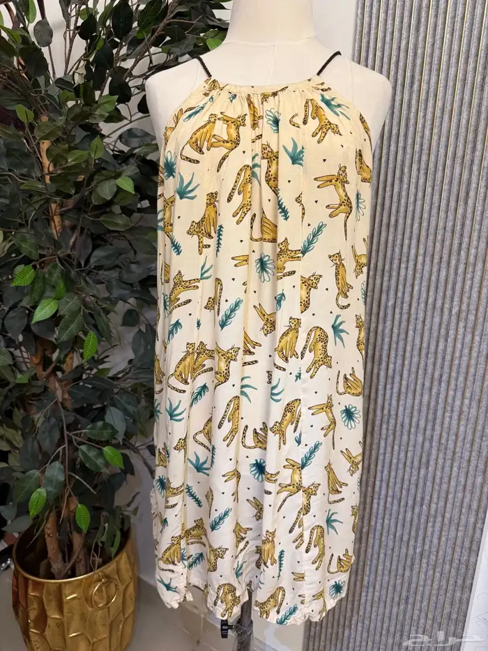 مجموعة فساتين ماركات منوعة 5