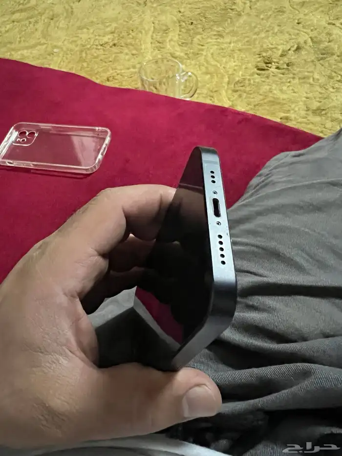 اي فون 12 العادي 2