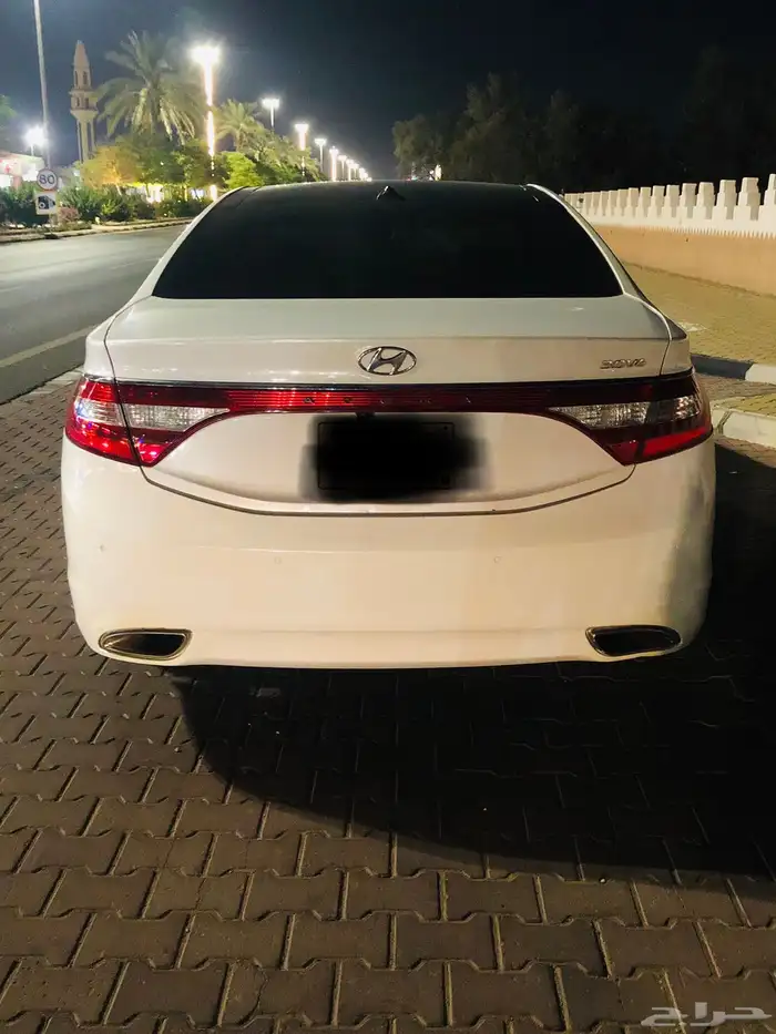 ازيره لبيع او البدل بسياره عائليه سنتافي 3