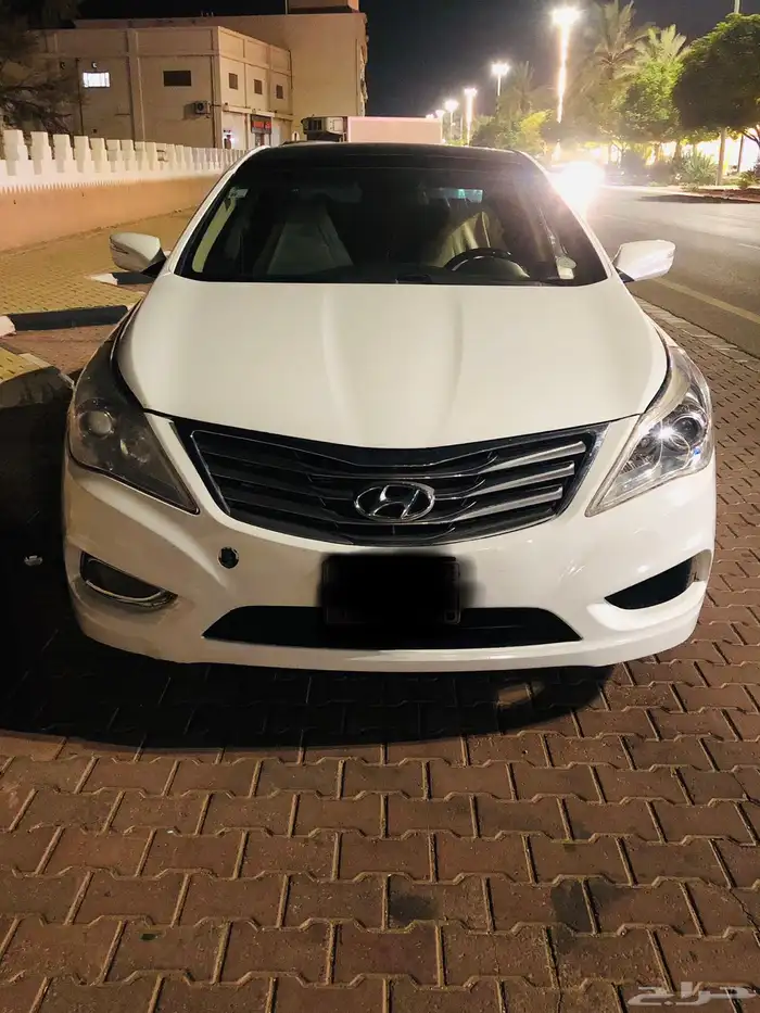 ازيره لبيع او البدل بسياره عائليه سنتافي 2