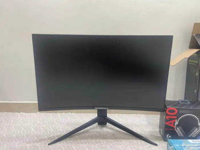 شاشه استخدام شهر جديده شرط 27 بوصه 180h 2k 3