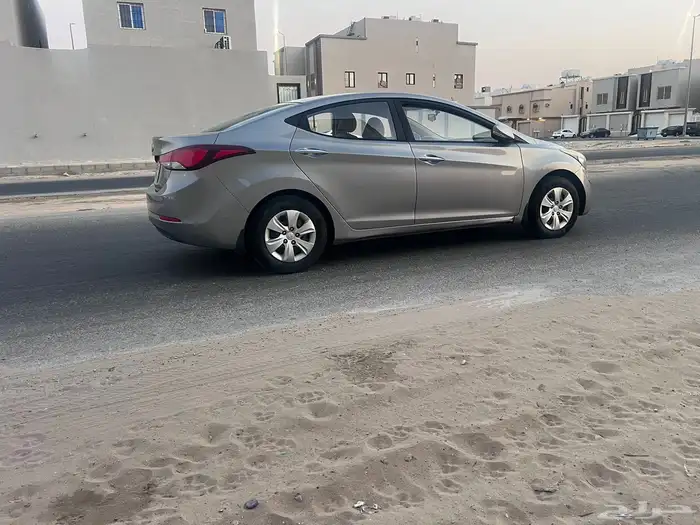 هيونداي النترا 2015 4
