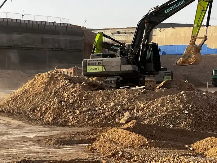 توريد رمل إسمنت بلك دفان ميده قواعد المزاحمية ضرماء الجله 2