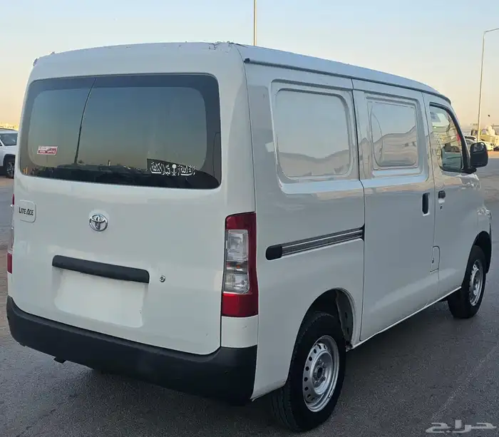 تويوتا لايت اس 2024 بضاعه للبيع 2