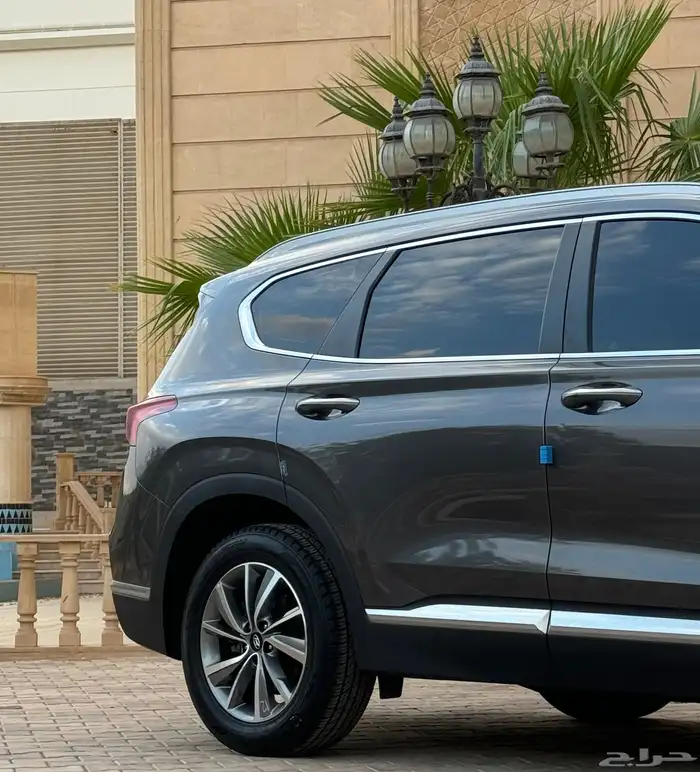 للبيع هيونداي سنتافي ديزل 2020 10