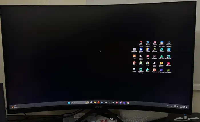 شاشة العاب 32 منحنية curved انش الدقة 2K الهيرتز 180 0
