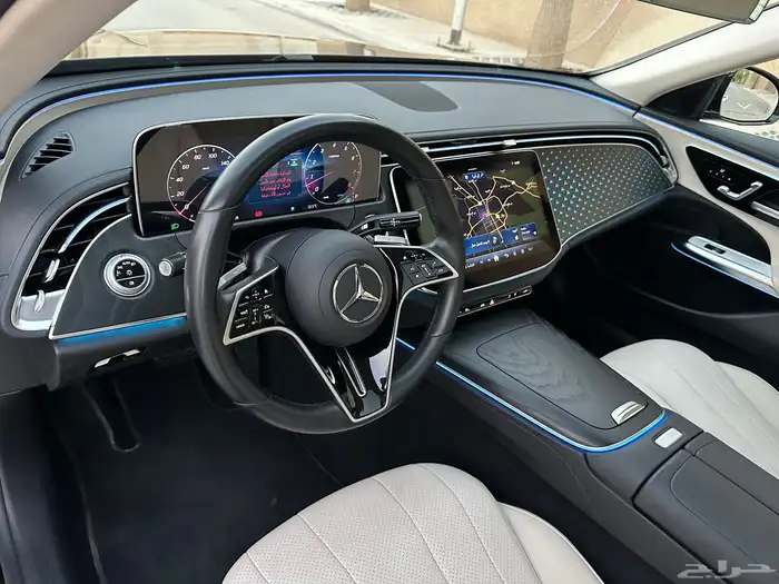 مرسيدس E200 بحاله الوكاله داخل ابيض 2024 30