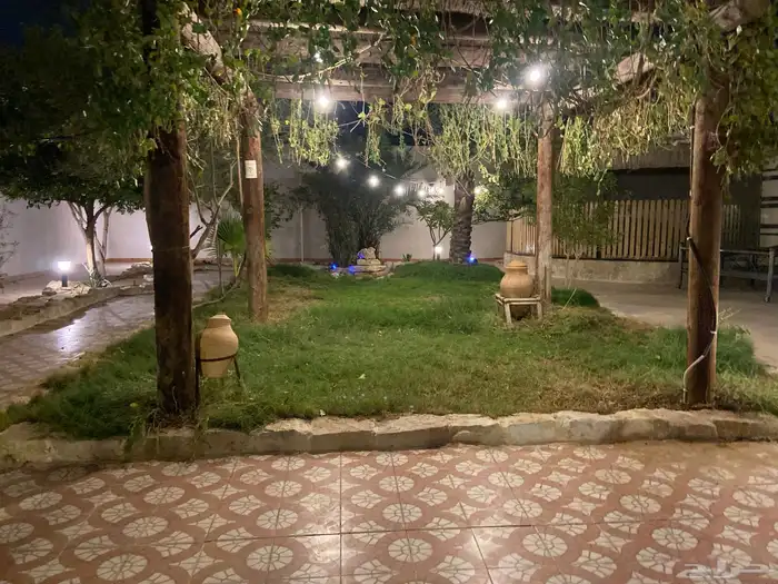 استراحة البيرق للايجار اليومى قسمين التواصل 5