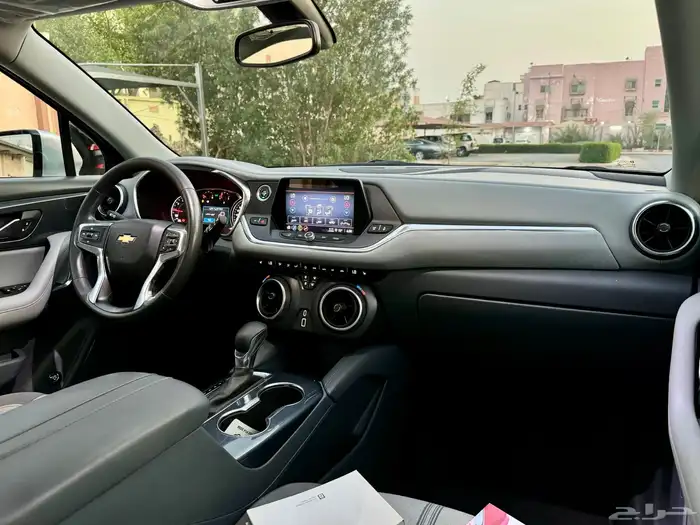 بليزر 2021 مكينة 2.0 2LT صيانات الوكالة بحالة الجديد 17