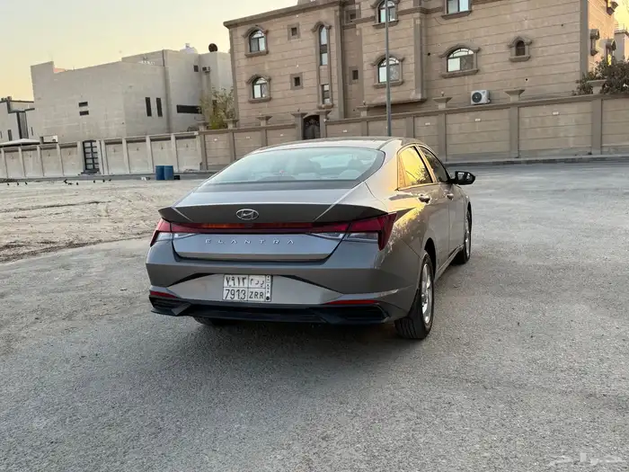 هونداي النترا 4