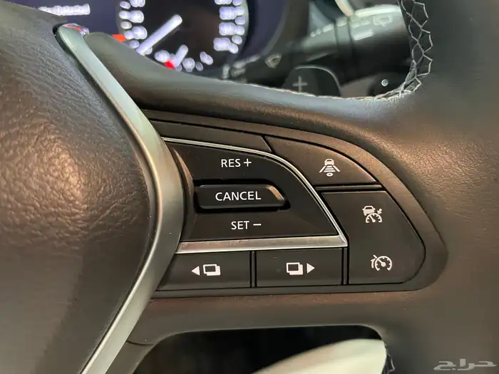 انفنتي كيو QX50 فتحه سقف سعودي(بنزين)2.0L 14