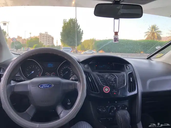 فورد فوكس St هاتشباك 2013 1