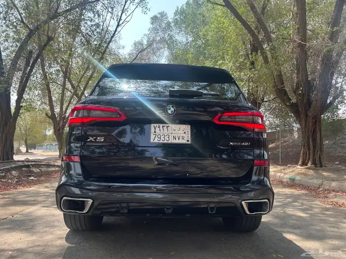 مخزن جيب BMW 2020 X5 عداد 96 الف كم فقط 11