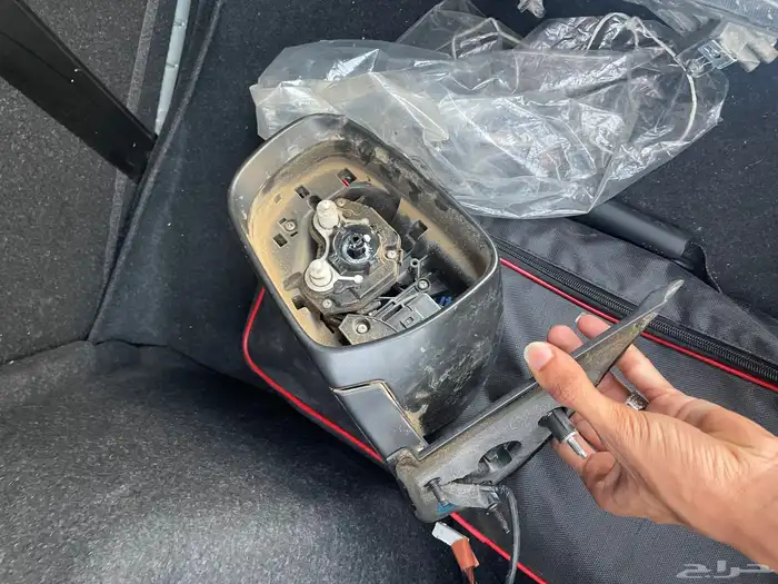 شمعه سزوكي ديزاير وقاعده مرايه 4