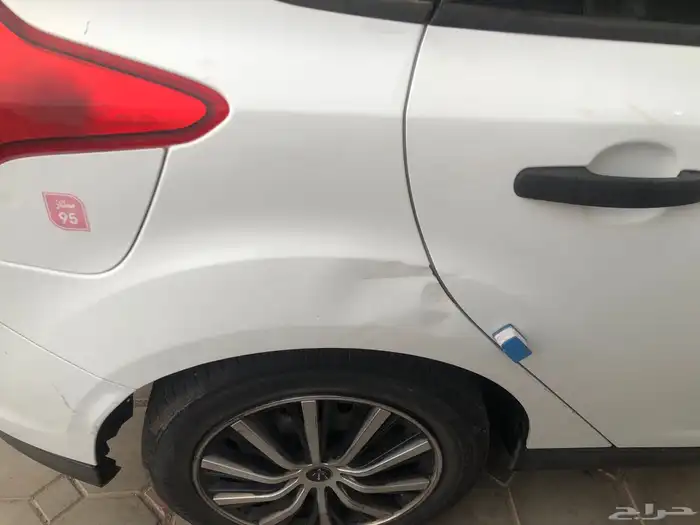 فورد فوكس St هاتشباك 2013 5