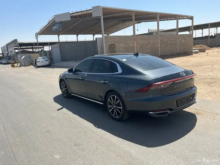 ازيرا 2020 وراد كوريا (تم البيع) 5