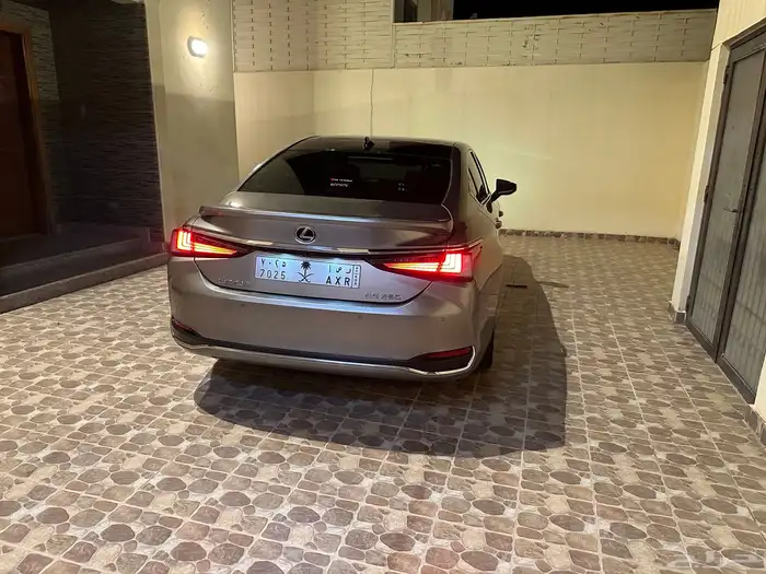 لكزس ES 250 BD 2