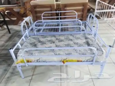 سرير أطفال صغير في غرفة نوم أطفال تفصيل 14