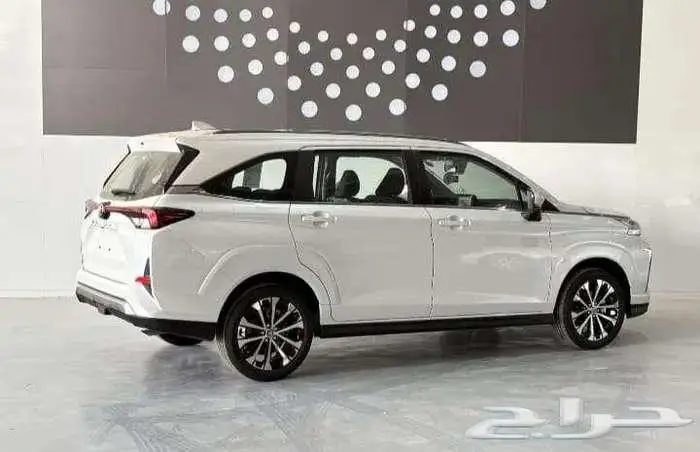 تويوتا فيلوز فئةGLXفل كامل 2025-(72900)اقوي العروض 1