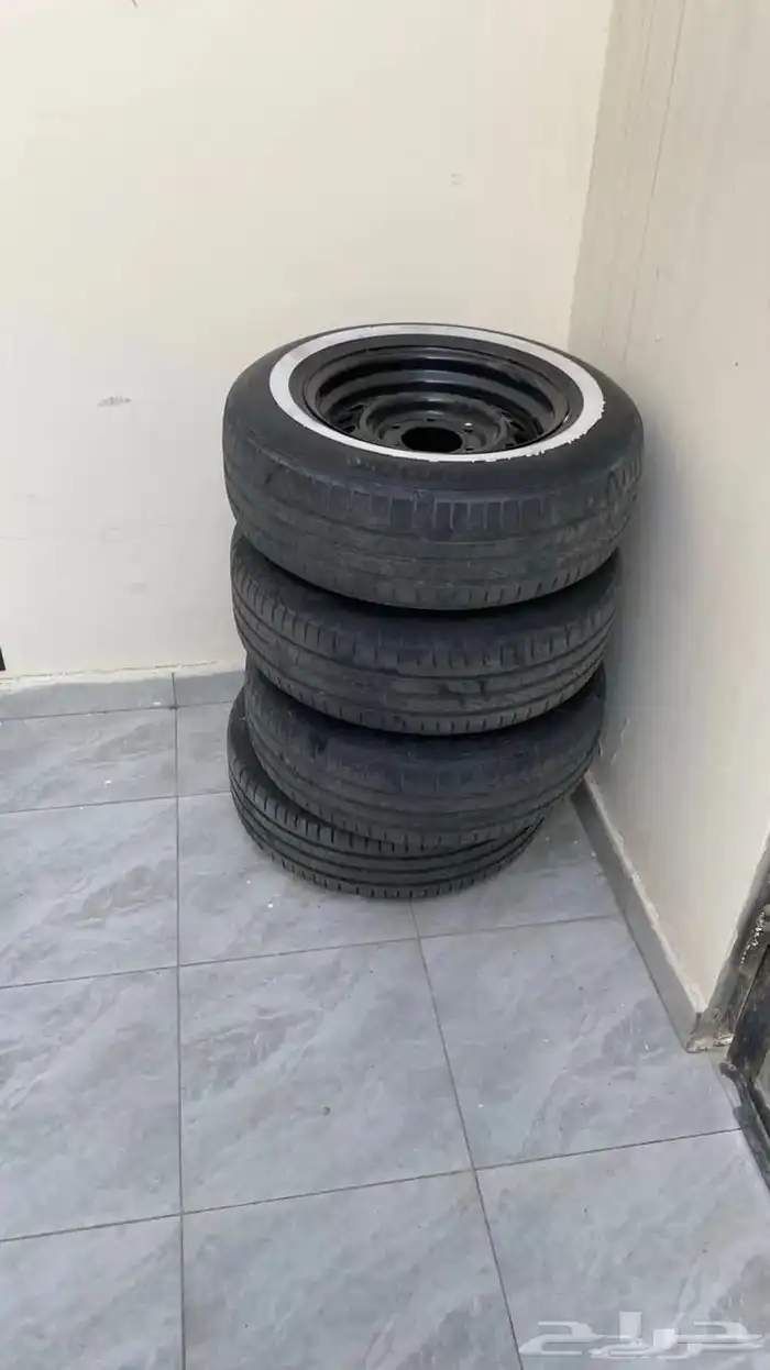 جنوط مرسيدس حديد بكفراتها لون اسود 1