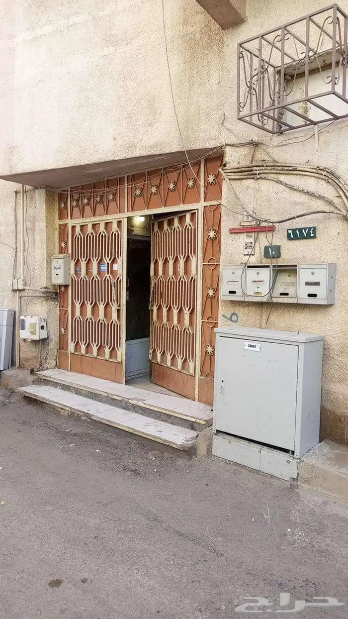 للبيع بيت شعبي مسلح 1 كم عن الحرم النبوي 0