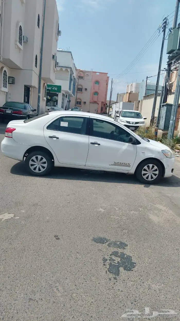 سائق توصيل مشاوير داخل الحوية وخارجها 0