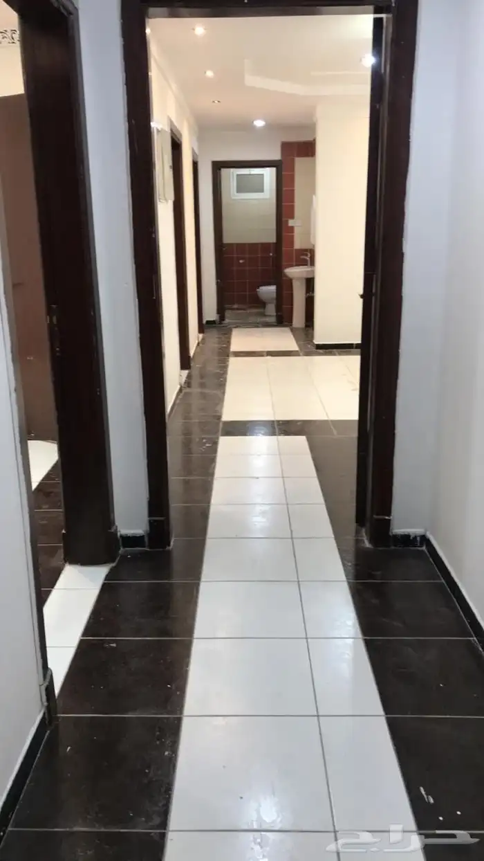 للبيع شقة الرياض الحي ( بدر ) 2