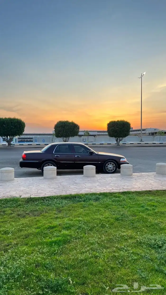 فورد قراند ماركيز 2003 14