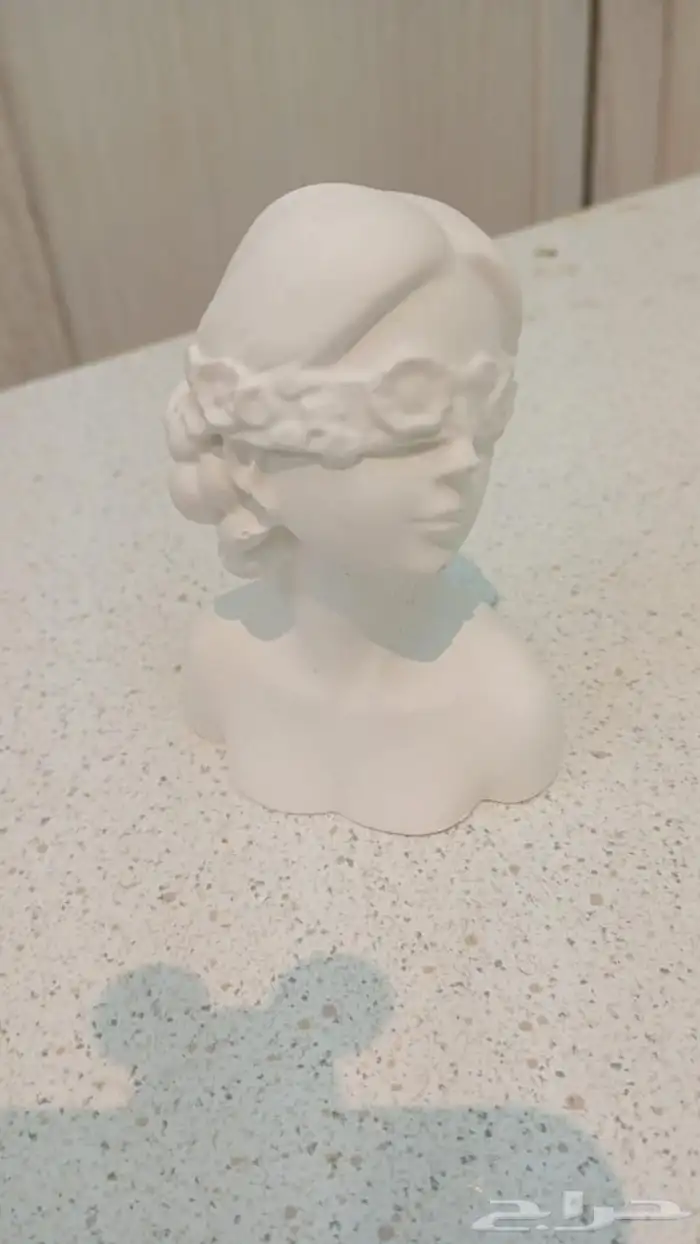 تحف اي قطعه ريال وريالين 46