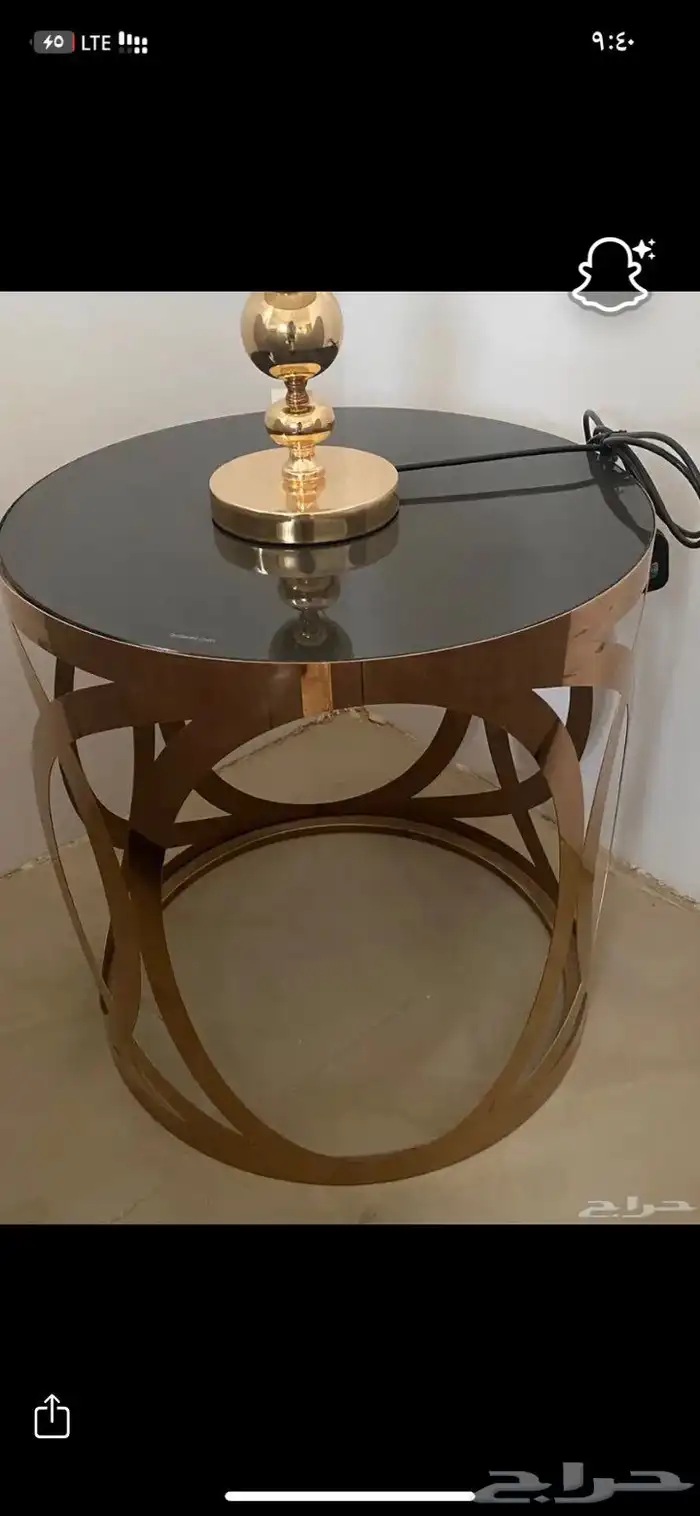 طوايل اثنين وسط وحده كبيره 0