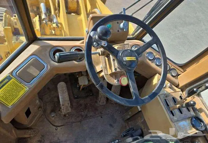 للبيع شيول كتربلر حجم 936E موديل 88 6