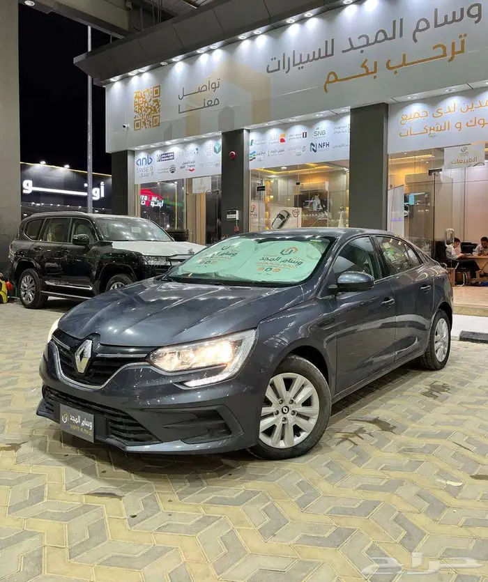 عرض خاص رينو ميجان 1.6 استاندر موديل 2023 بطاقه جمركيه 1