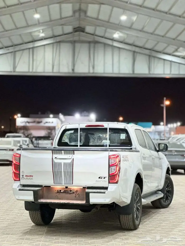 ايسوزو ديماكس جي تي 2025 4