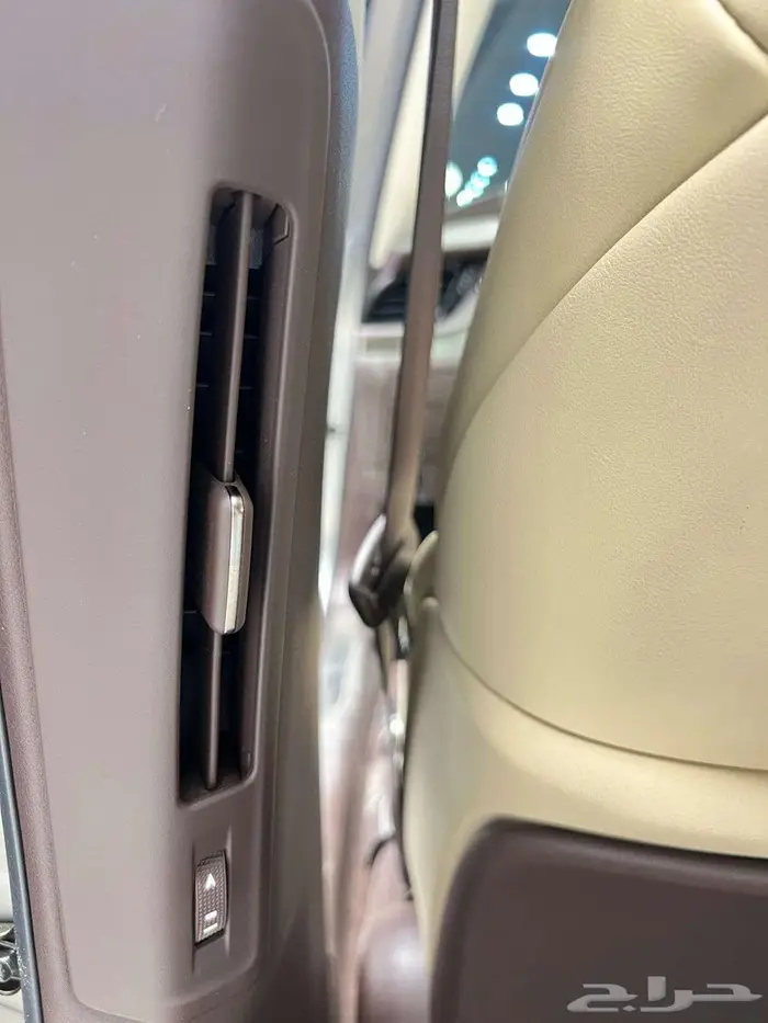 لكزس LS 500 وكاله فل كامل 2018 12