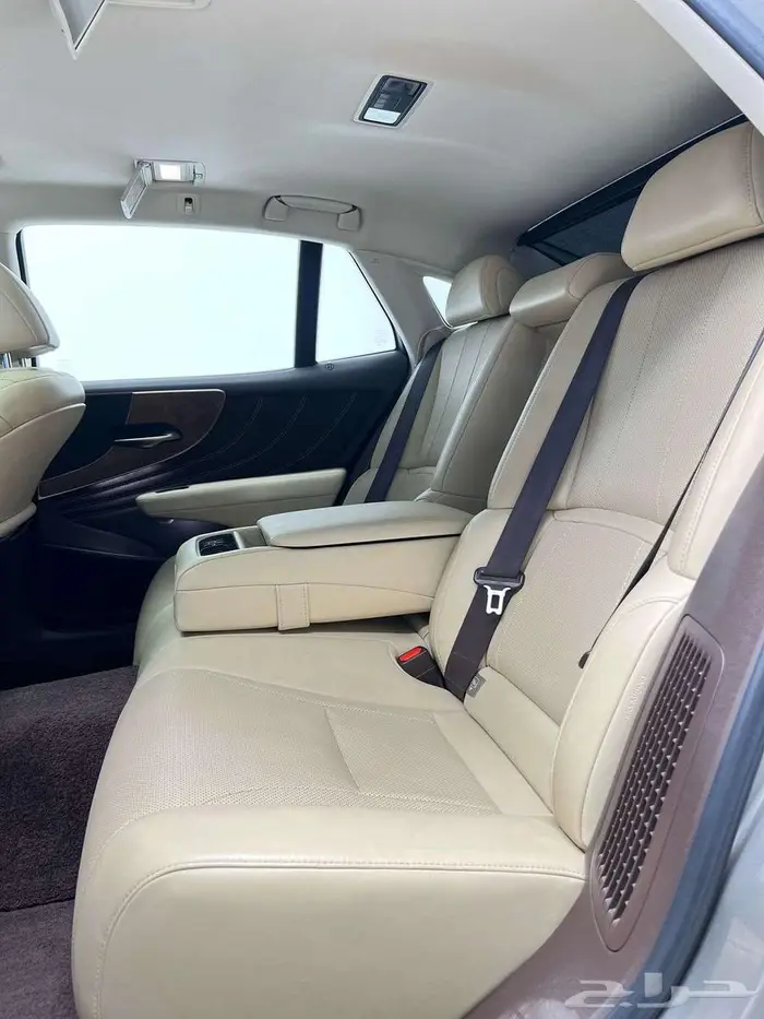 لكزس LS 500 وكاله فل كامل 2018 14