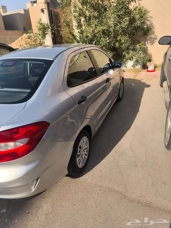 سياره فورد فيجو 2019 للبيع 5
