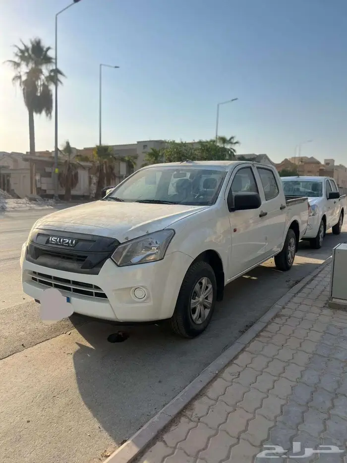 ايسوزو دي ماكس جديد صادر لوحات 2025 4